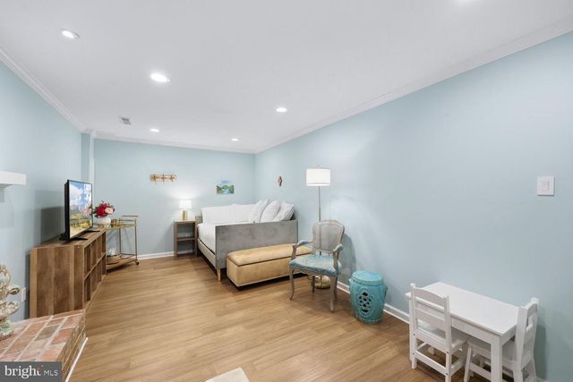 9632 LINDENBROOK ST, Fairfax, VA 22031