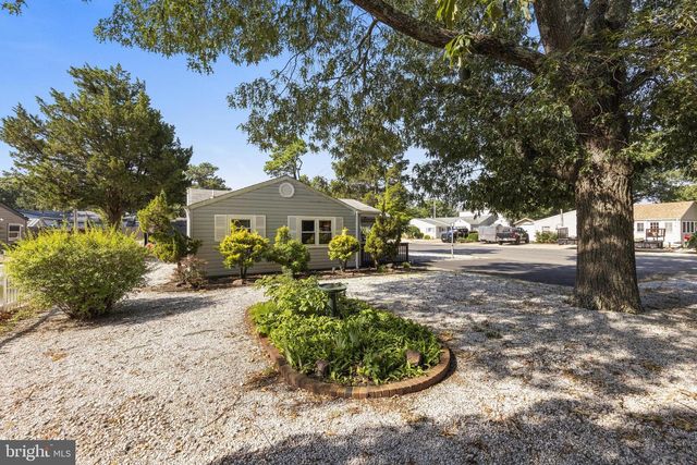 901 BEACH BLVD, Forked River, NJ 08731