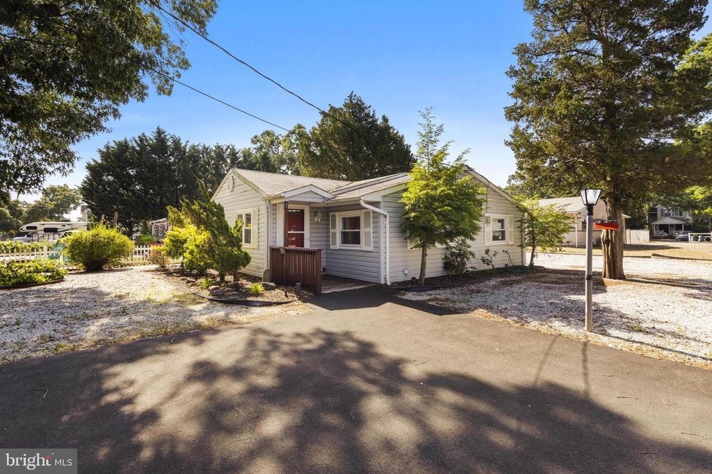 901 BEACH BLVD, Forked River, NJ 08731