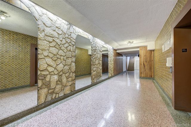 3240 91 Street 309, East Elmhurst, NY 11369