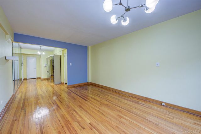 3240 91 Street 309, East Elmhurst, NY 11369