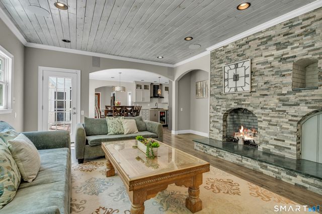 625 State Street, Guilford, CT 06437