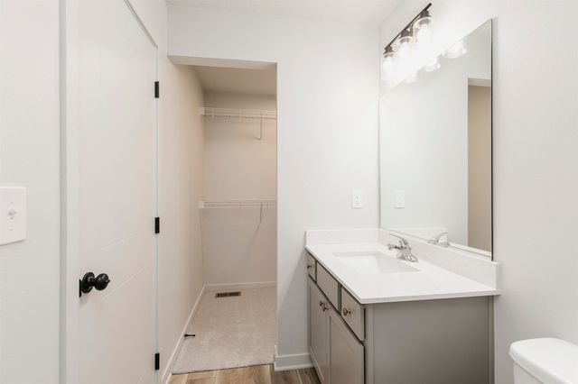 2513 11th Street NE, Bondurant, IA 50035