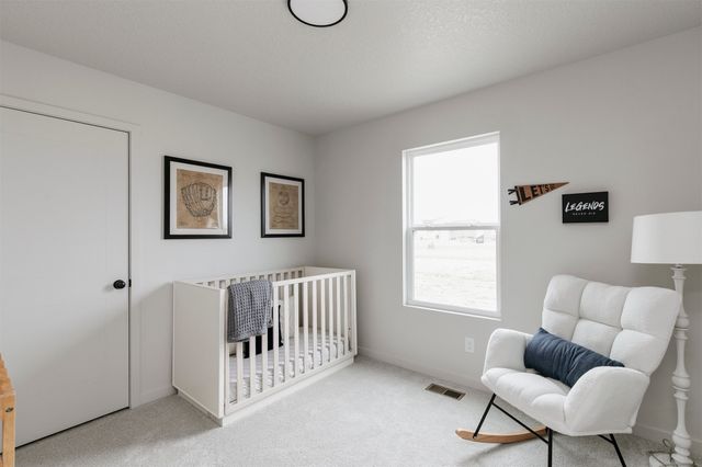 2513 11th Street NE, Bondurant, IA 50035