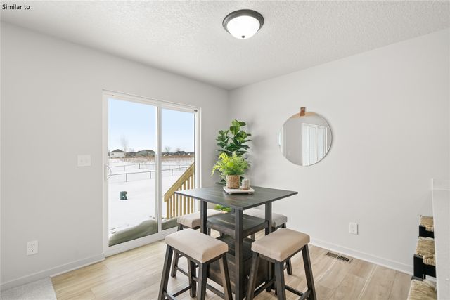 2513 11th Street NE, Bondurant, IA 50035