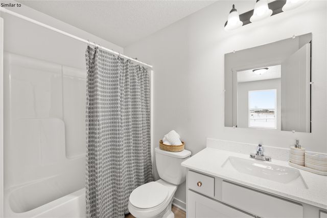 2513 11th Street NE, Bondurant, IA 50035