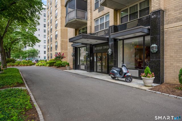 50 Glenbrook Road 8H, Stamford, CT 06902