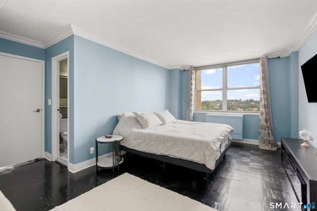 50 Glenbrook Road 8H, Stamford, CT 06902