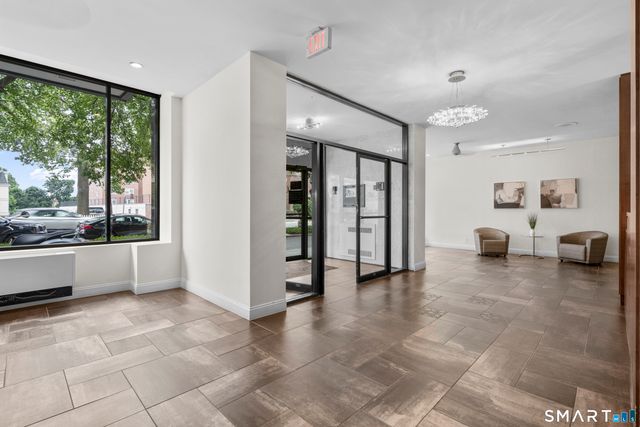 50 Glenbrook Road 8H, Stamford, CT 06902