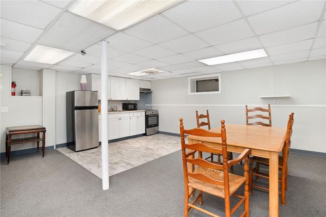 1040 Cranston Street, Cranston, RI 02910