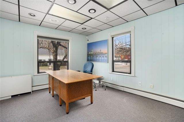 1040 Cranston Street, Cranston, RI 02910