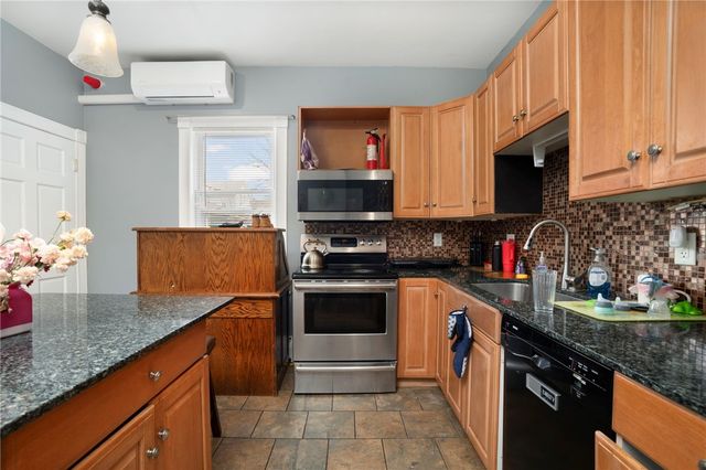 1040 Cranston Street, Cranston, RI 02910