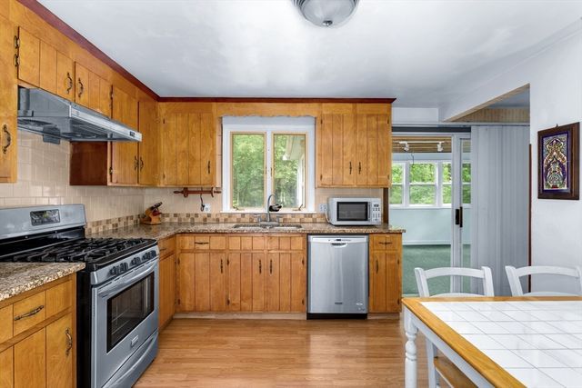 170 David Rd, Franklin, MA 02038