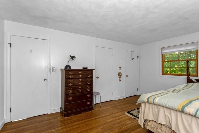 170 David Rd, Franklin, MA 02038