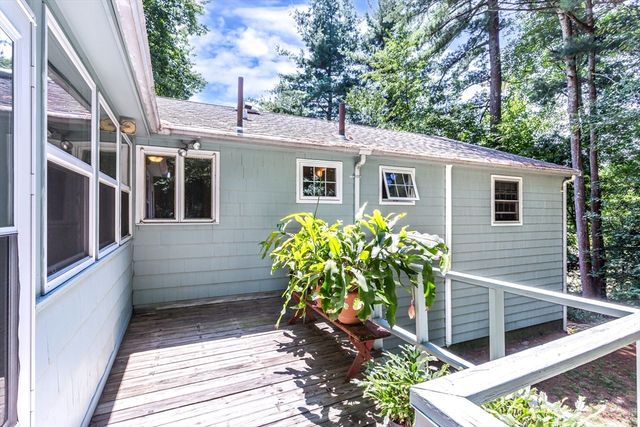 170 David Rd, Franklin, MA 02038