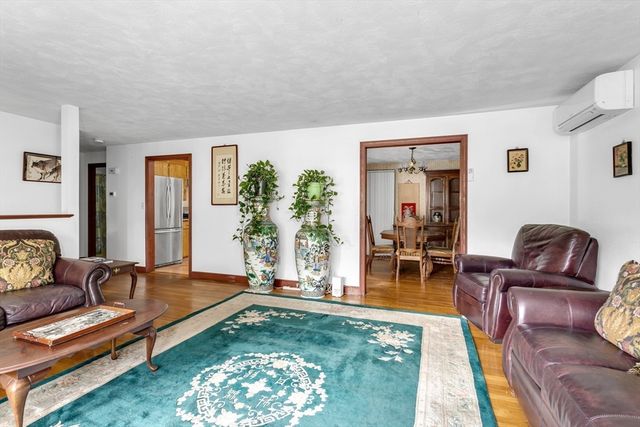 170 David Rd, Franklin, MA 02038