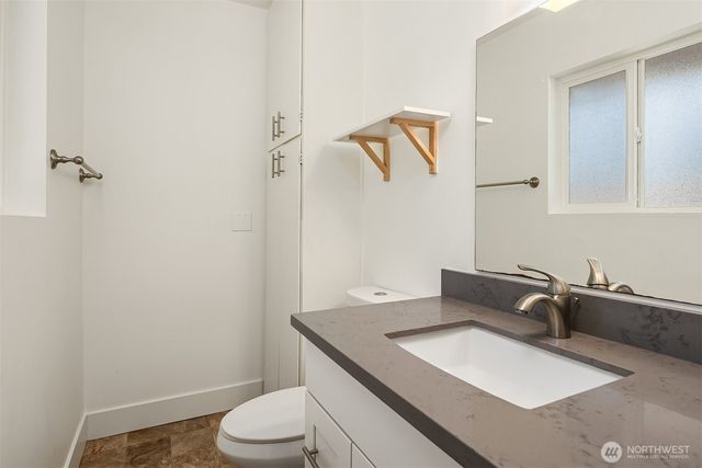 4910 NE 7th Street, Renton, WA 98059
