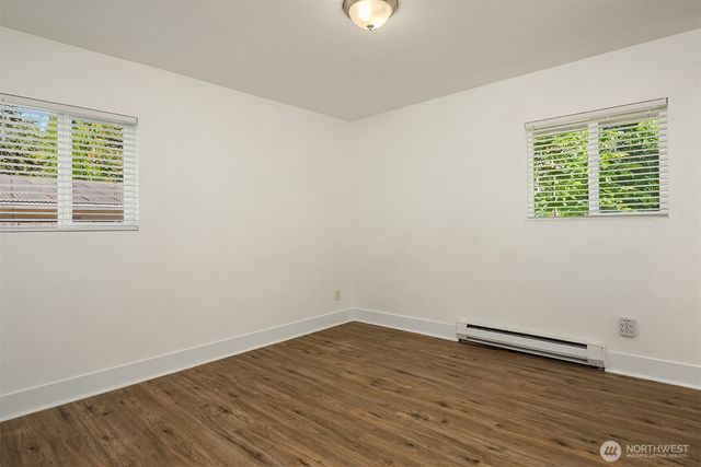 4910 NE 7th Street, Renton, WA 98059