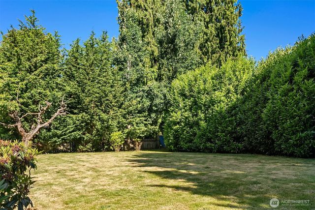 4910 NE 7th Street, Renton, WA 98059