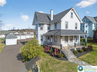 49 East Cherry Road, Richland Twp, PA 18951