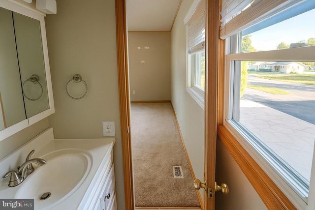 16 ECHOHILL LN, Willingboro, NJ 08046