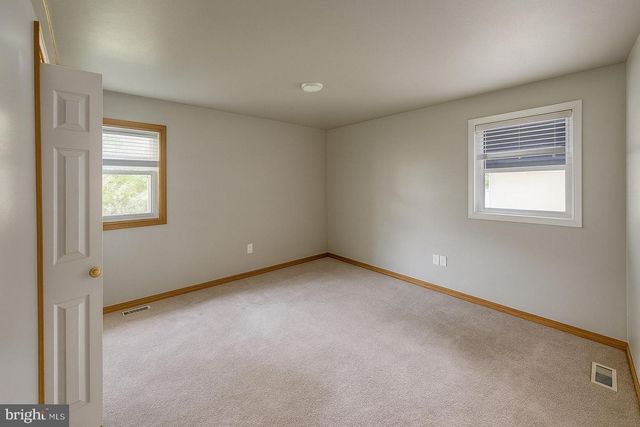 16 ECHOHILL LN, Willingboro, NJ 08046