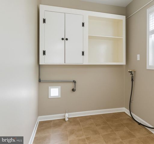 16 ECHOHILL LN, Willingboro, NJ 08046