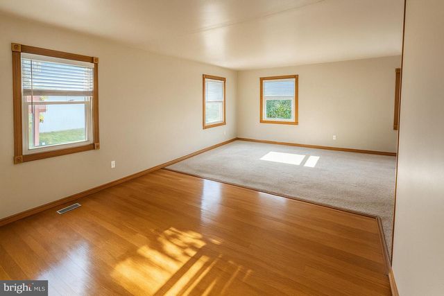 16 ECHOHILL LN, Willingboro, NJ 08046