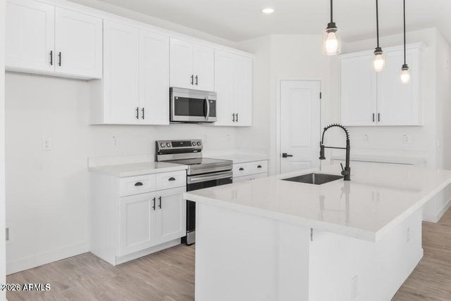 3235 W Encanto Drive, Eloy, AZ 85131