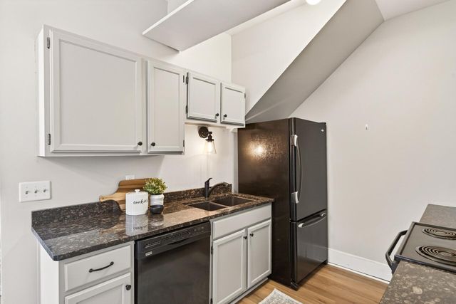 1811 Elliot Avenue 8, Minneapolis, MN 55404
