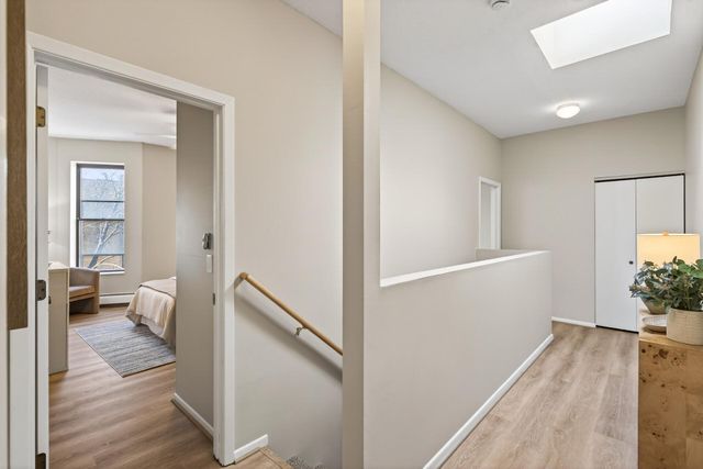 1811 Elliot Avenue 8, Minneapolis, MN 55404