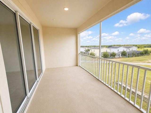 505 OCEAN COURSE AVENUE 505, Davenport, FL 33896