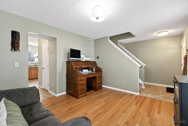 8858 Steeplechase Way, West Chester, OH 45069