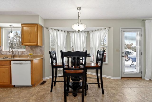 8858 Steeplechase Way, West Chester, OH 45069