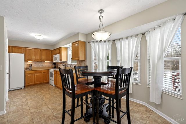 8858 Steeplechase Way, West Chester, OH 45069