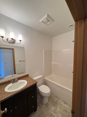 2667 DESERT EAGLE LOOP, North Pole, AK 99705