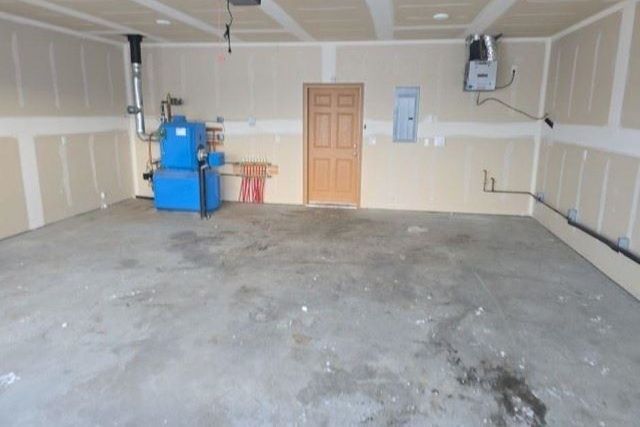 2667 DESERT EAGLE LOOP, North Pole, AK 99705