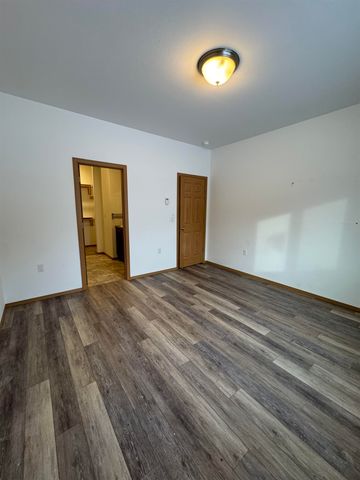 2667 DESERT EAGLE LOOP, North Pole, AK 99705