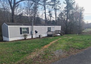 247 Towee Falls Road, Tellico Plains, TN 37385
