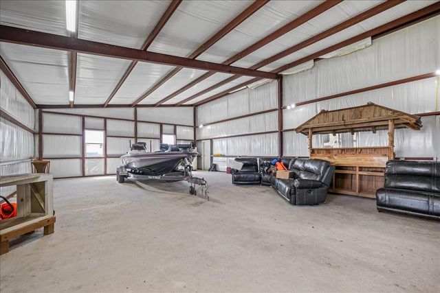 6234 Prihoda Road, New Ulm, TX 78950
