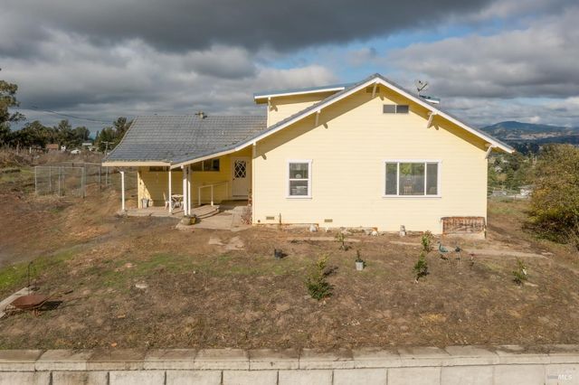 1180 Rose Ave, Penngrove, CA 94951