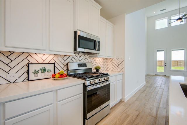 21803 Fitzroy Manor Lane, Cypress, TX 77433