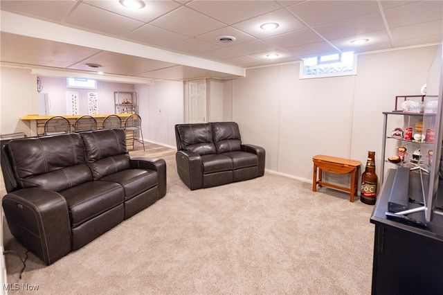 37097 Hunters Trail, Avon, OH 44011