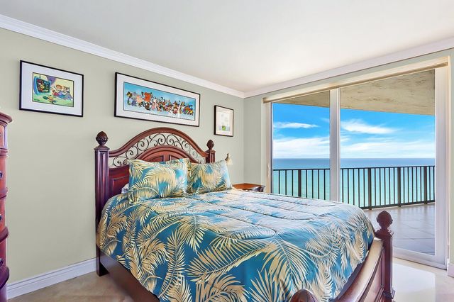 5420 N Ocean Drive 1703, Singer Island, FL 33404