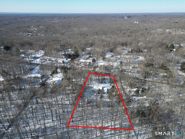 50 Kelseytown Road, Clinton, CT 06413