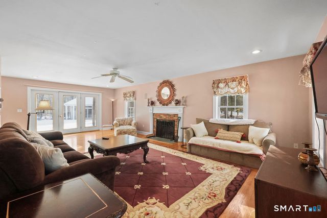 50 Kelseytown Road, Clinton, CT 06413