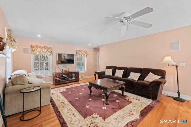 50 Kelseytown Road, Clinton, CT 06413