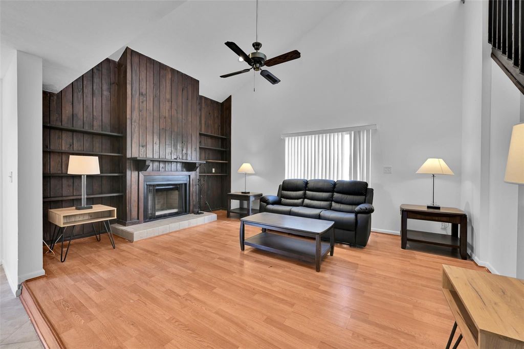 4011 Coral Springs Drive 4011, Coral Springs, FL 33065