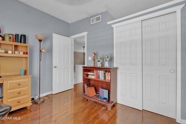 12372 ROBERT DAHL Drive, El Paso, TX 79938