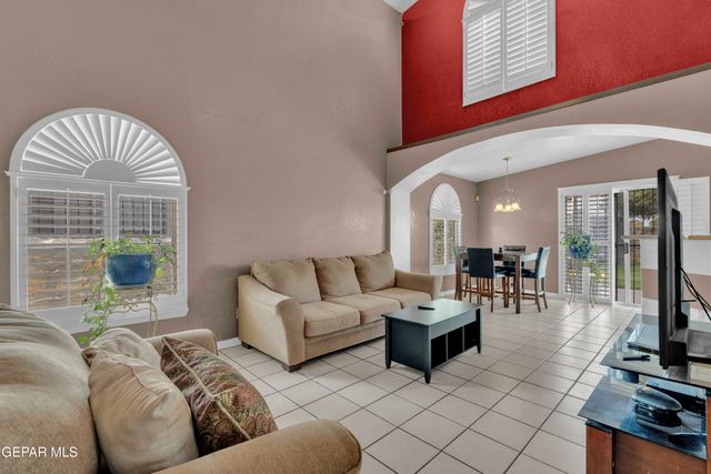 12372 ROBERT DAHL Drive, El Paso, TX 79938